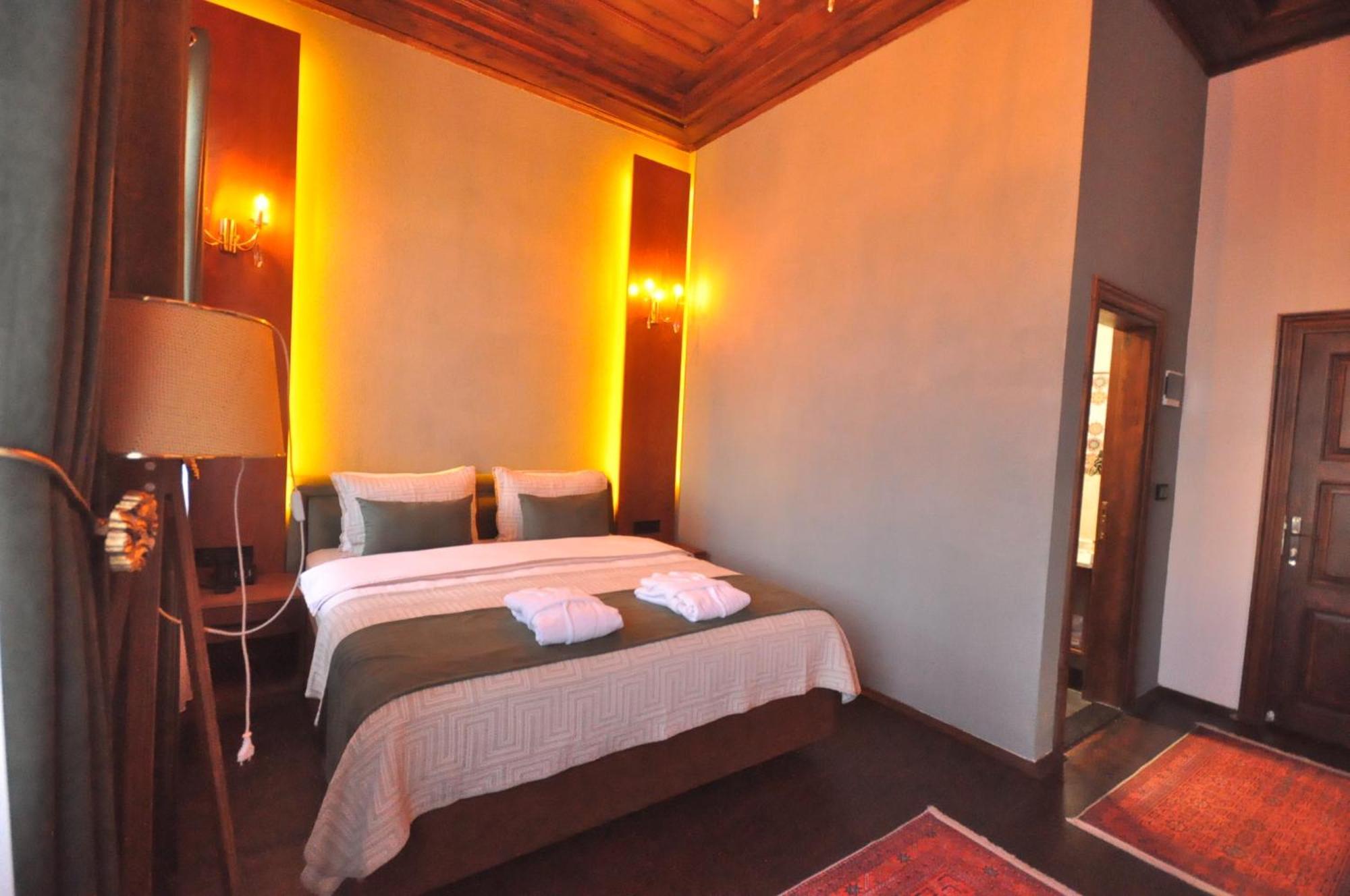 Mihman Konak Hotel Kars Ngoại thất bức ảnh
